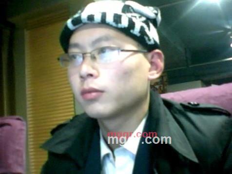 彪悍的男人的第1张照片