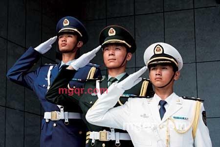 FOCUS的第1张照片