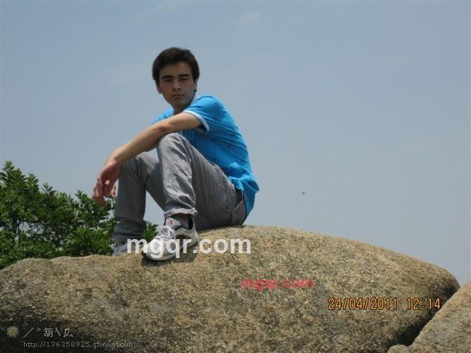 冒牌丶货 的第3张照片