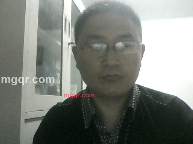 明天属于谁的第1张照片