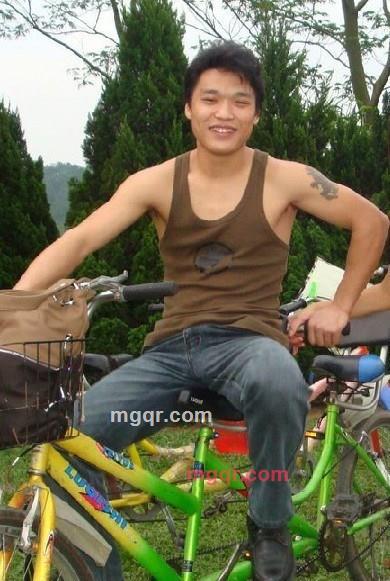 威猛熊猫的第3张照片