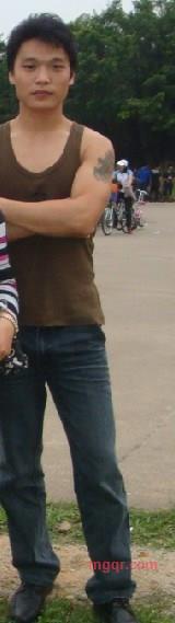 威猛熊猫的第2张照片