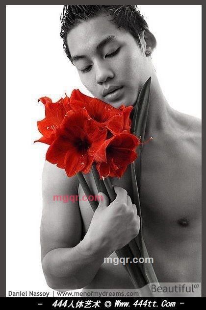 毛闷的第1张照片