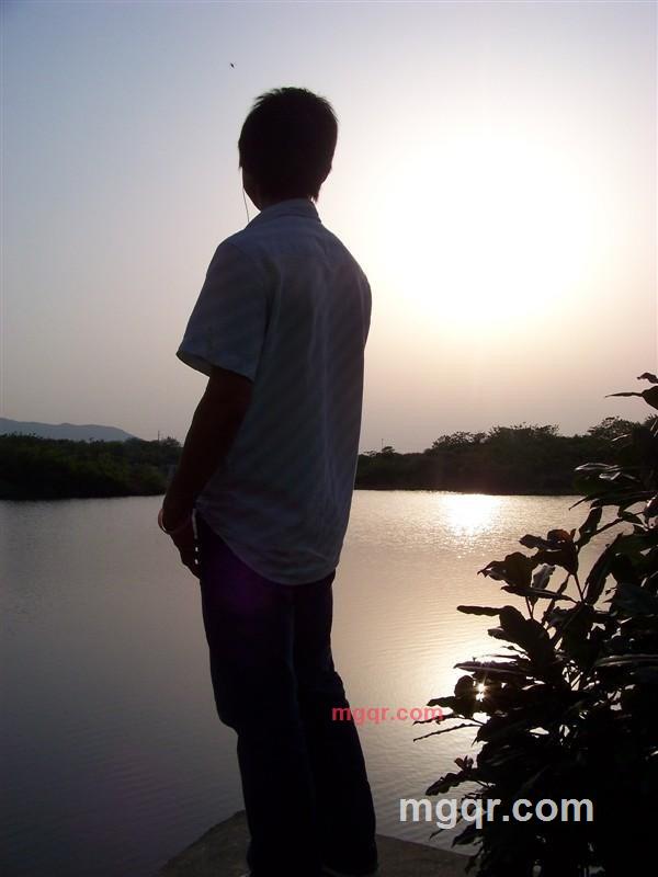 淋雨的第2张照片