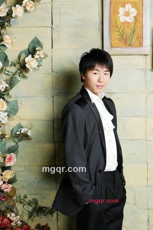 深蓝之吻的第1张照片