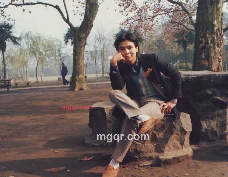 爱一个人可以爱多久的第9张照片