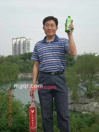 夜来客的第1张照片