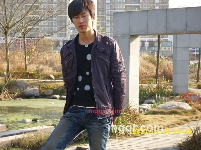 期待妳De愛的第1张照片