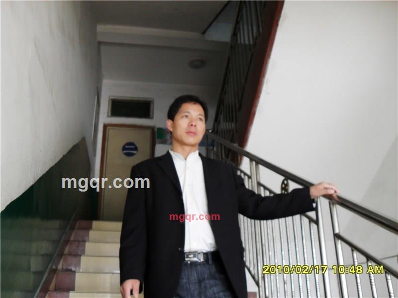 异乡情无缘的第3张照片