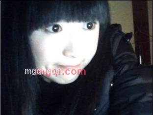 绝色小妖女的第4张照片