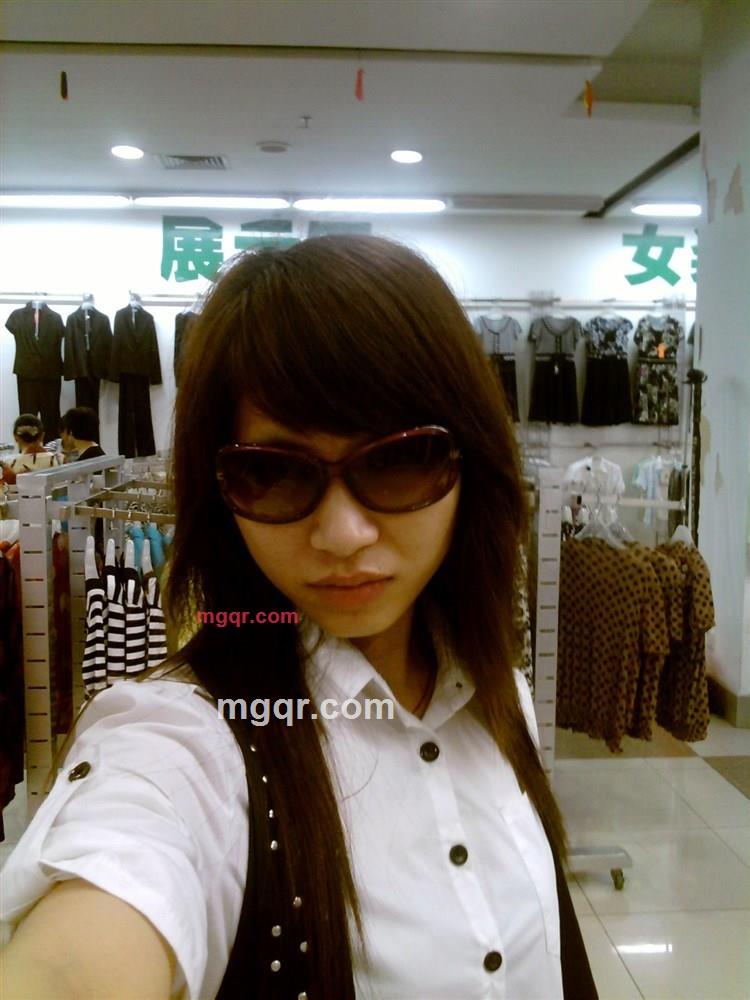 愤怒的蝴蝶的第1张照片