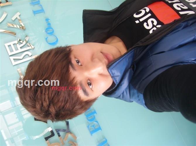 午夜寻激情的第1张照片