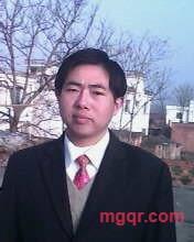 万绿丛中一点红的第5张照片