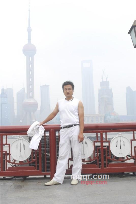 轻羽飘扬的第1张照片