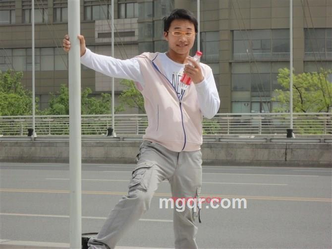 小伙子521的第3张照片