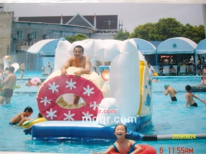 雨中寻梦风中漫步的第2张照片