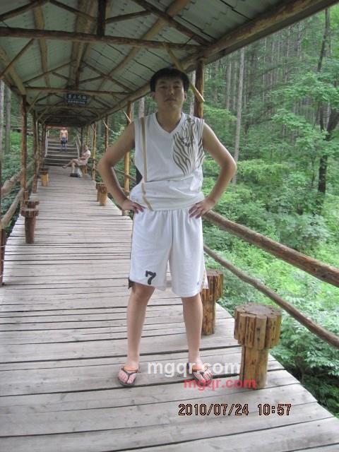 天堂孤儿的第1张照片