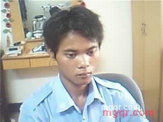 伤心带流泪的第3张照片