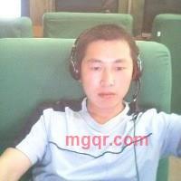 亲亲亲亲的第1张照片