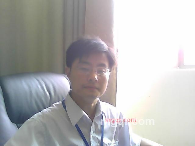 江中小岛的第1张照片