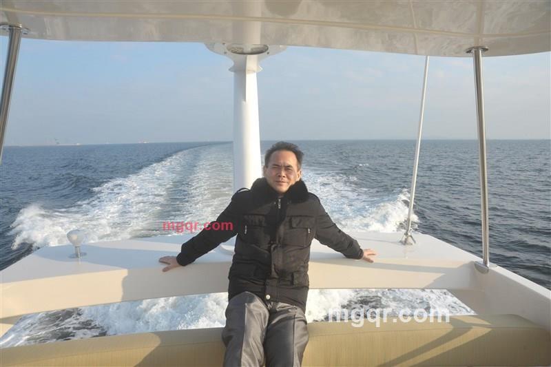 给你一个惊喜的第1张照片