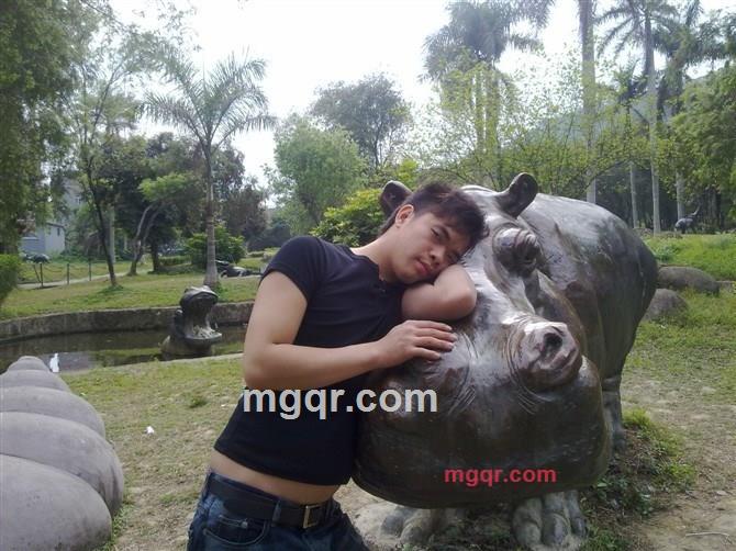 爱就深爱的第1张照片