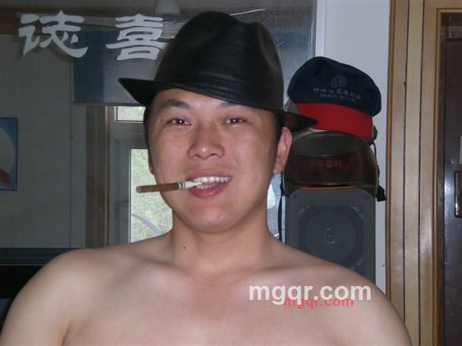 夜未情的第1张照片