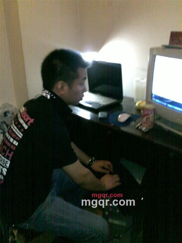 隔壁哥哥的第4张照片