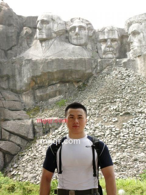 孤狼111的第1张照片