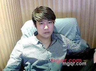 刺耳的语调。的第3张照片