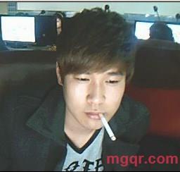 刺耳的语调。的第1张照片