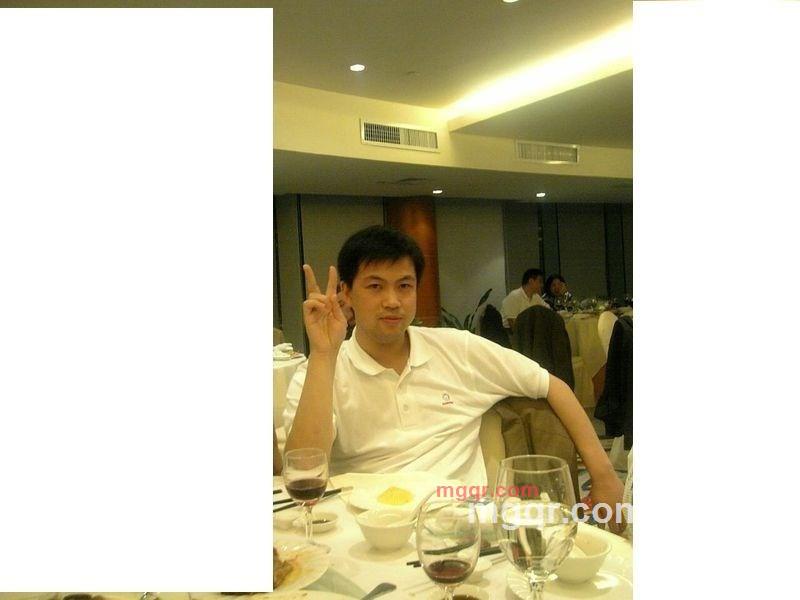 皓月迷人的第1张照片