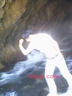 局外人的第1张照片