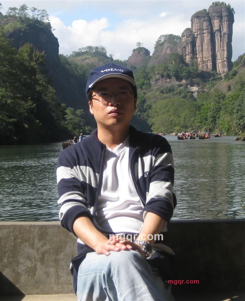 快乐的袜子的第1张照片