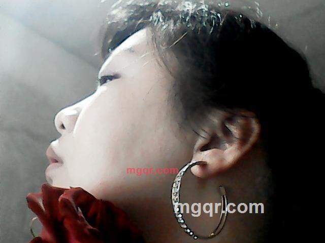 天使依依的第109张照片