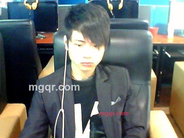 无奈中的堕落的第4张照片