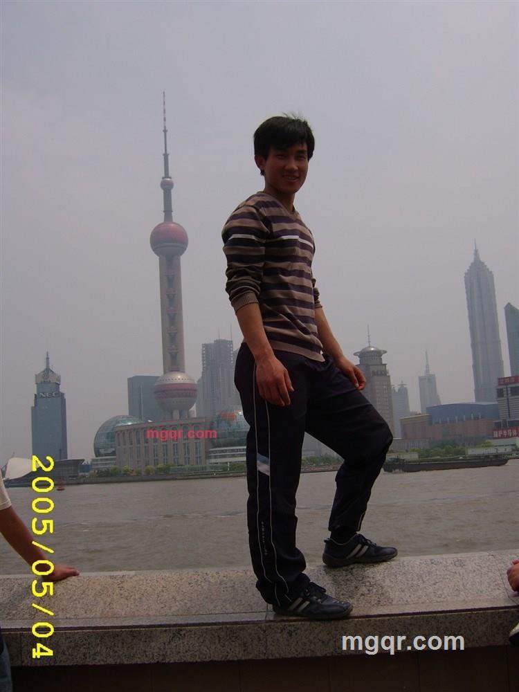 龙龙哥哥哦的第1张照片