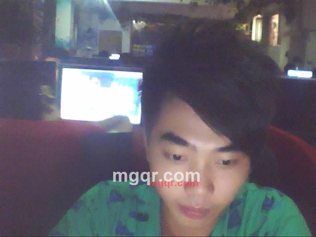  〃越爱情越自｀的第1张照片