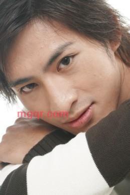 逸而斯斯玖乌尔三流〇的第1张照片