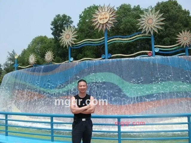 我遨游的第1张照片