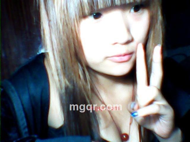 洪潇潇的第2张照片