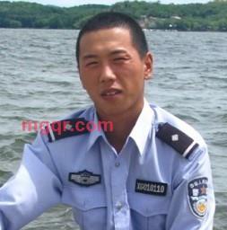 つ命犯小桃花丶的第5张照片