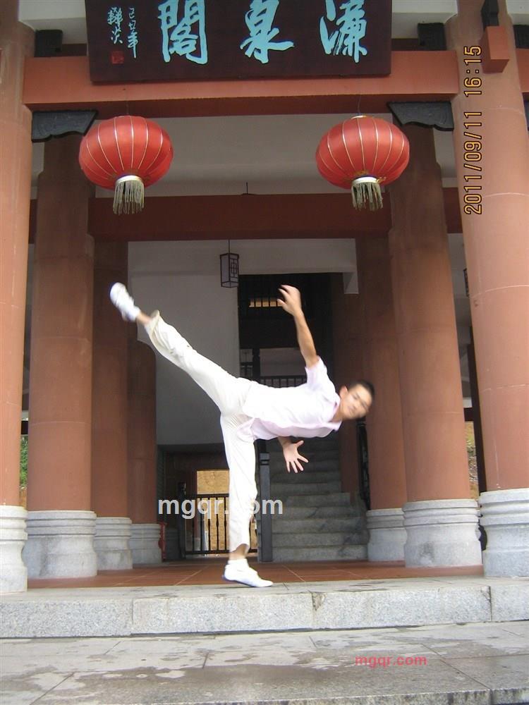 三脚猫s的第2张照片