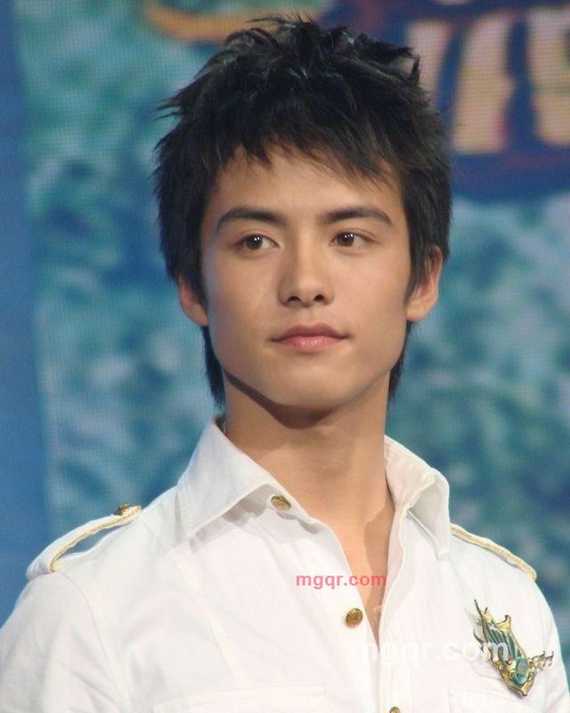 黑山老妖精的第1张照片