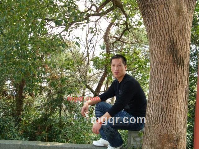 夜半寂寞依然的第1张照片