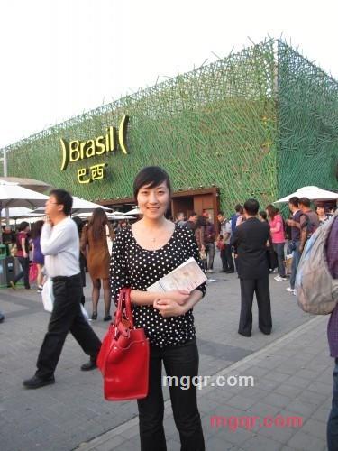 悦心雯的第1张照片