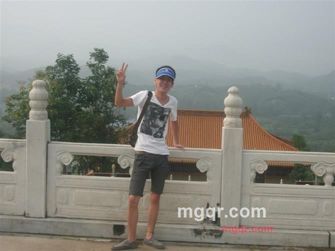 没有一丝奢华**的第6张照片