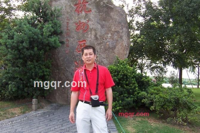 难耐的寂寞的第3张照片