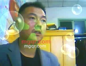 踏雪寻情的第1张照片