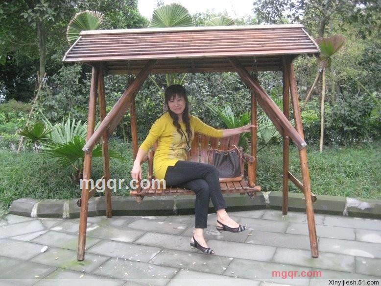 依恋11的第1张照片